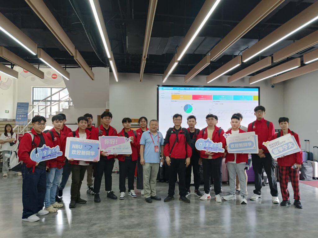 Registrasi pelajar BLCI di Ningbo University pada 2025